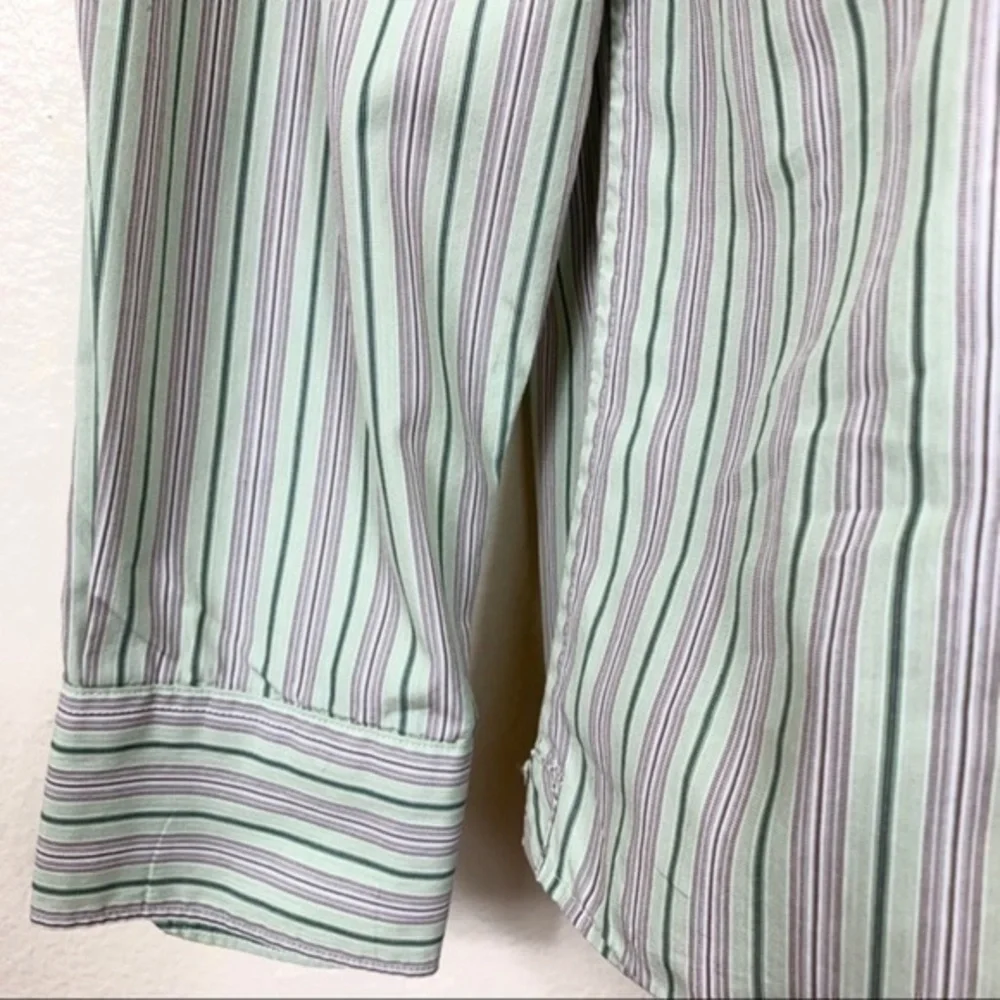 Banana Republic Men’s shirt Green striped Sz Small